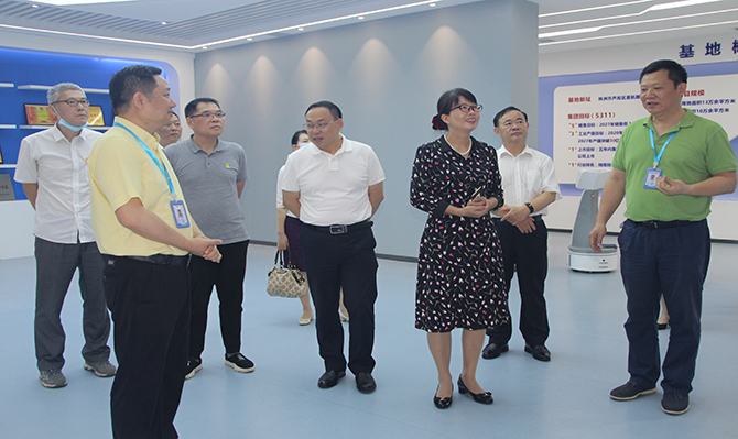 “落實支持政策，助推港澳臺僑企業高質量發展”